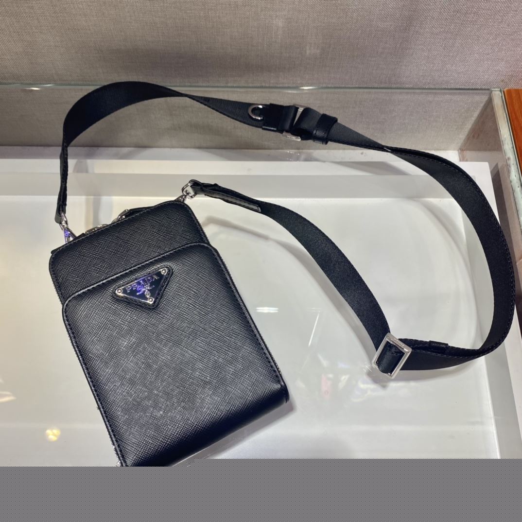 Pra*a satchel bags